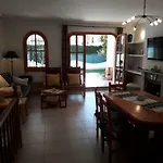 Wonderful Beach House With 2 Pools 別荘